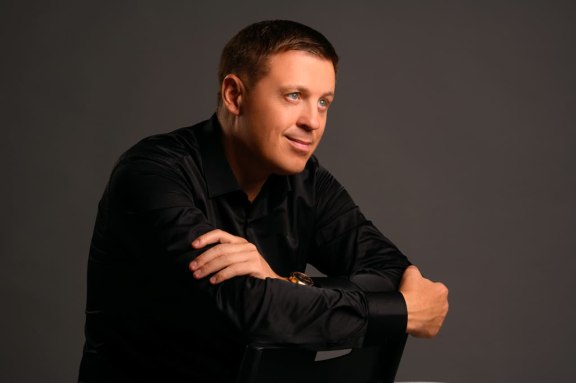 Евгений Коновалов